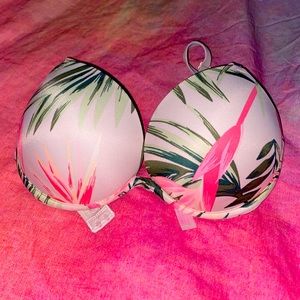 Victoria Secret Super Push-up Bra